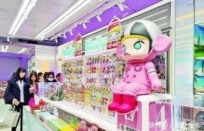 萬物皆可“潮”！潮流玩具的工美設計“潮”在何處？探秘超207億元市場的審美與商業密碼